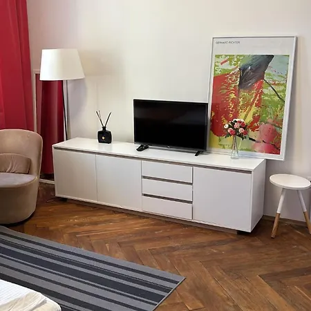 The Republic Aparthotel