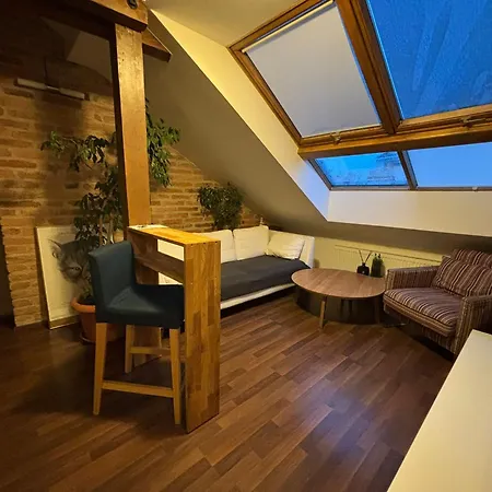 Aparthotel The Republic 3*
