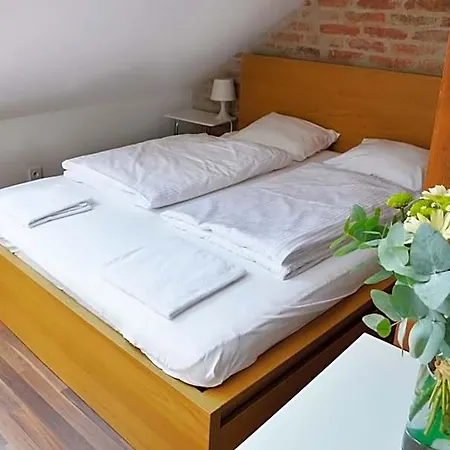 Aparthotel The Republic