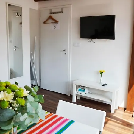 Aparthotel The Republic