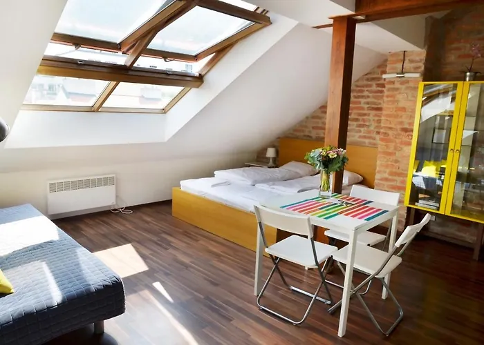 The Republic Ξενοδοχείο με διαμερίσματα Πράγα