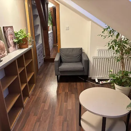 The Republic Apartmanhotel